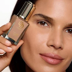 Base Eternal Glow com FPS 25 Giordani Gold 4324930 ml.