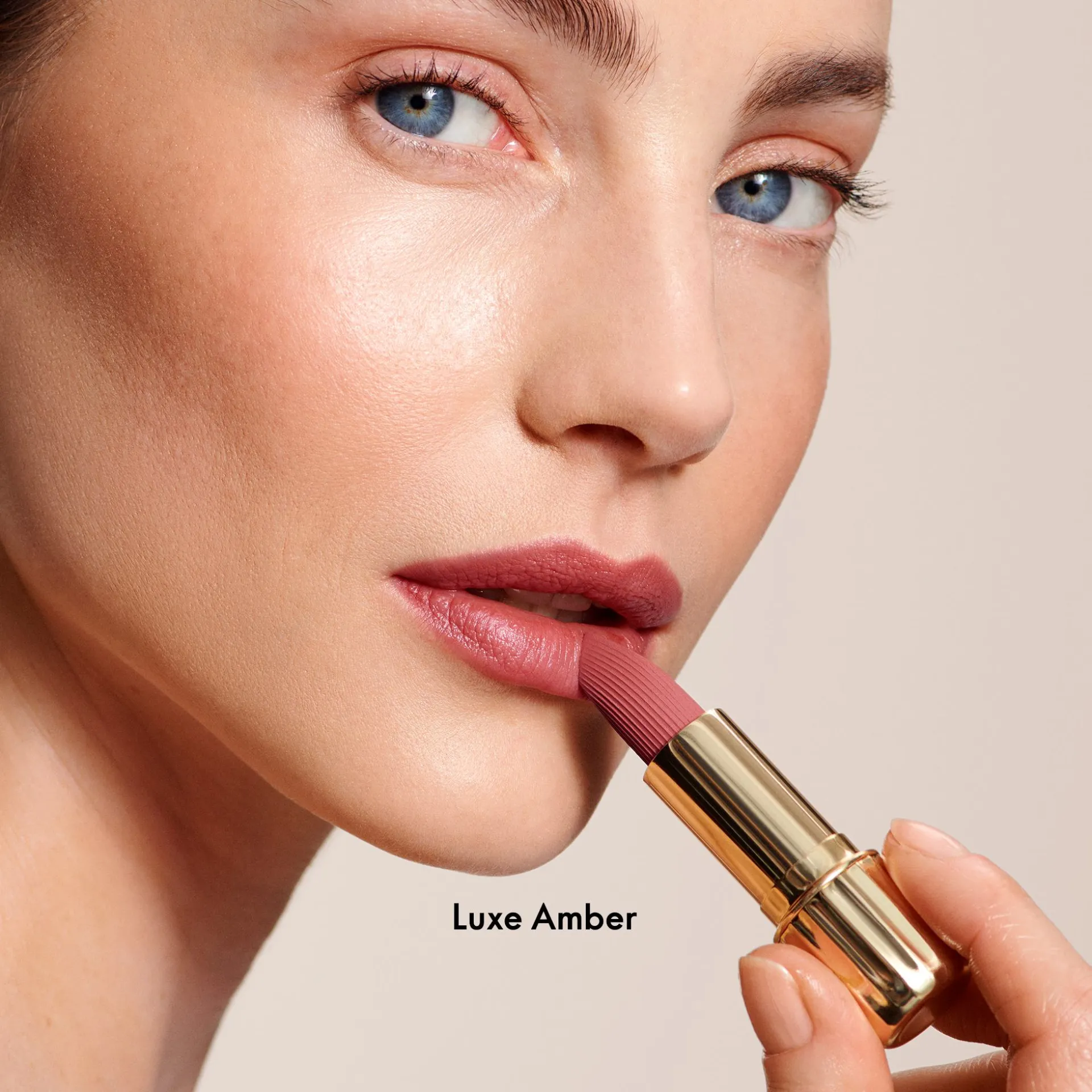 Batom Eternal Glow com FPS 25 Giordani Gold 455593.8 g.