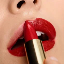 Batom Iconic Satin FPS 15 Giordani Gold 426513.8 g.