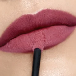 Brilho de Lábios Iconic Lip Elixir com FPS 15 Giordani Gold 448233.5 ml.