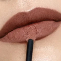 Brilho de Lábios Iconic Lip Elixir com FPS 15 Giordani Gold 448233.5 ml.