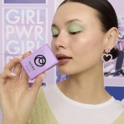Brincos Girl Power Heart 0 unidades