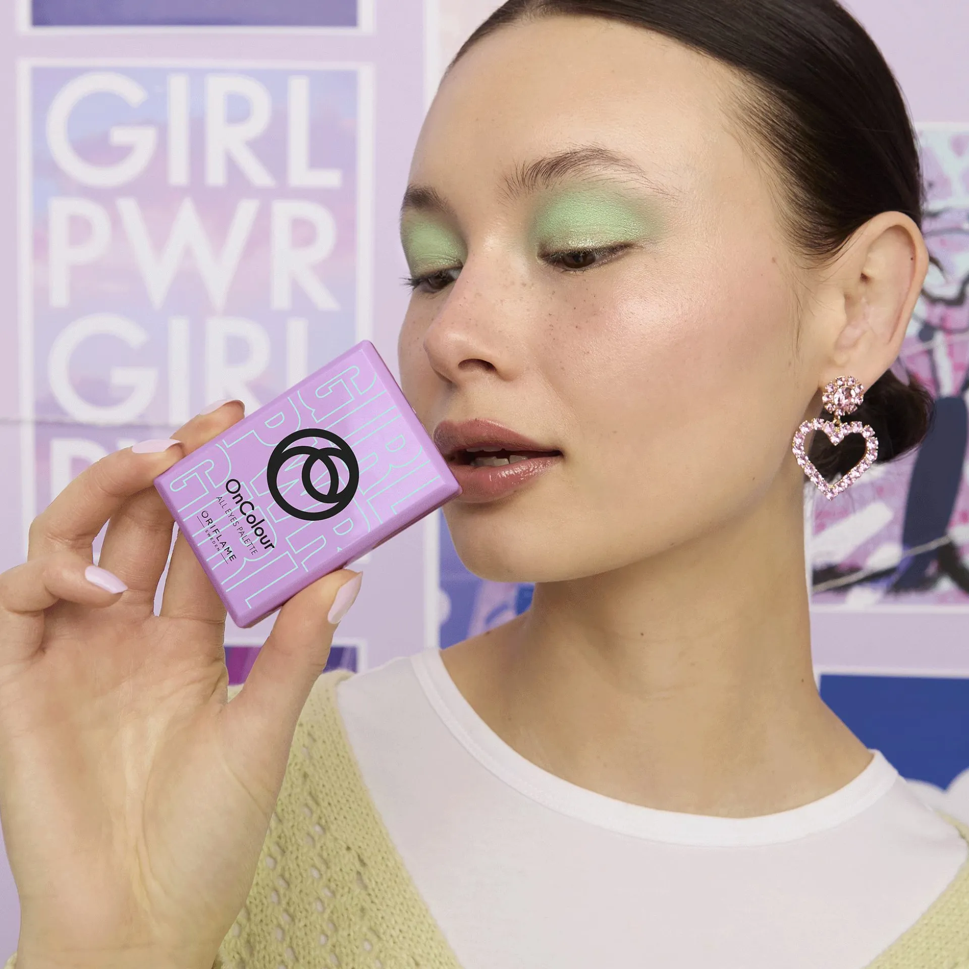 Brincos Girl Power Heart 0 unidades