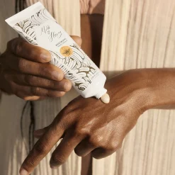 Creme de Mãos Hidratante Milk & Honey Gold 75 ml.