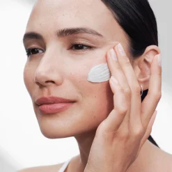Creme de Noite Ligeiro Multi-Active Anti-Ageing Novage+ 50 ml.