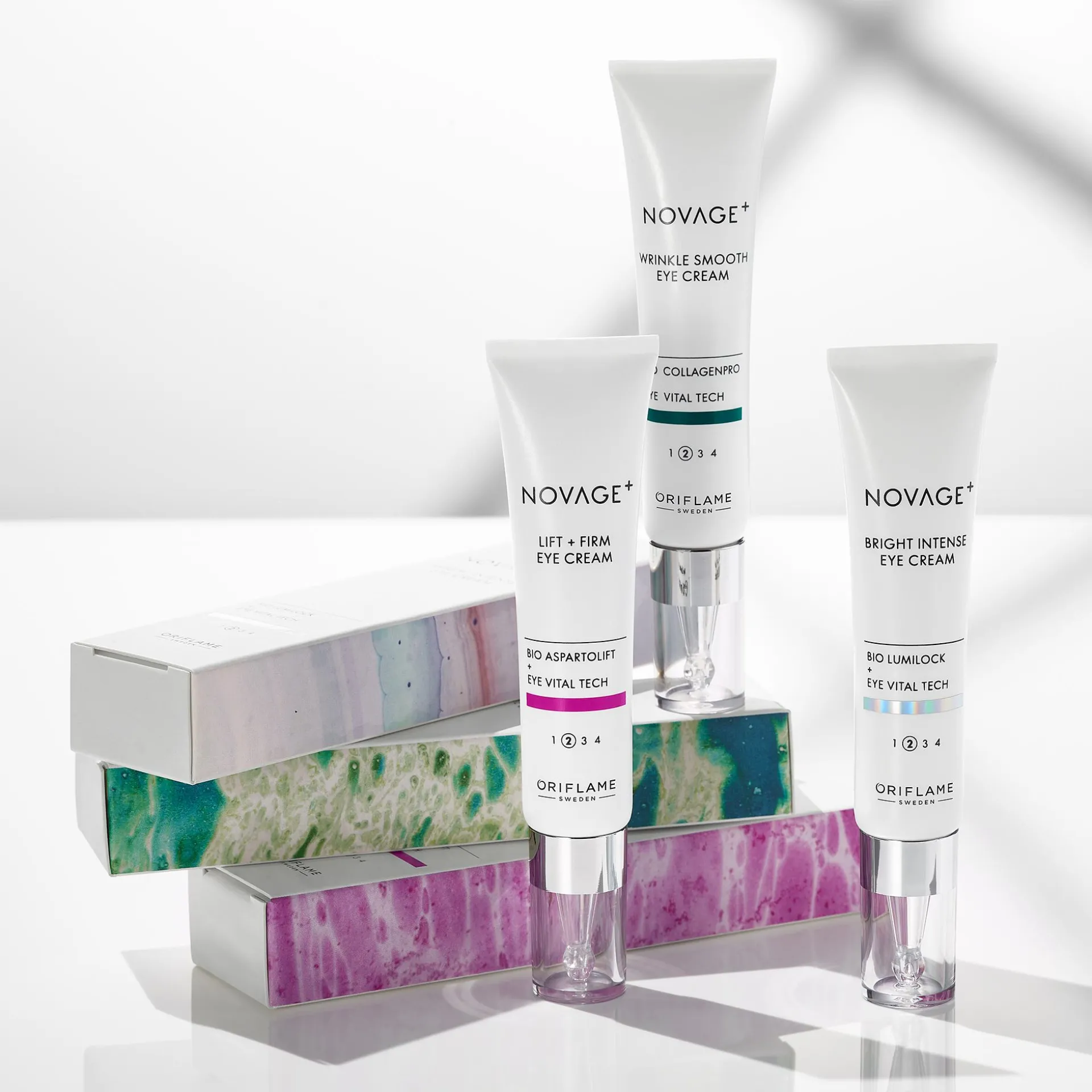 Creme de Olhos Bright Intense Novage+ 15 ml.
