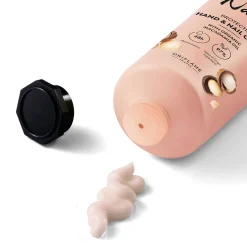 Creme Protetor para Mãos e Unhas com Óleo de Macadâmia Biológico Love Nature 150 ml.