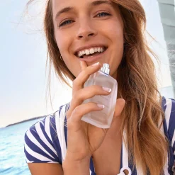 Eau de Toilette Eclat Femme Weekend Riviera 50 ml.