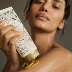 Esfoliante Açúcar Suavizante Milk & Honey Gold 200 ml.