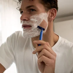 Espuma de Limpeza e de Barbear 2 em 1 Subzero North For Men 200 ml.