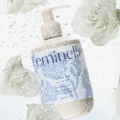 Lavagem Íntima Refrescante com Água de Rosas Feminelle 300 ml.