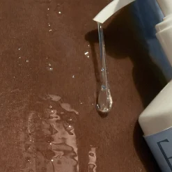 Lavagem Íntima Refrescante com Água de Rosas Feminelle 300 ml.