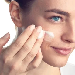 Limpeza Foam Pro Resilient Skinrelief NovAge 150 ml.