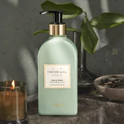 Loção de Mãos e Corpo Pear & Tonka Essense&Co. 300 ml.