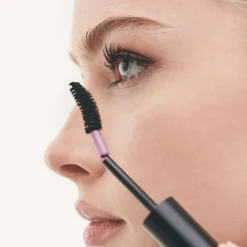 Máscara de Pestanas Flexível False Lashes Salon Lift 360 THE ONE - Black 8 ml.