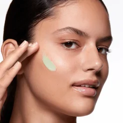 Primer On Screen Finish Make-Up Pro THE ONE 30 ml.